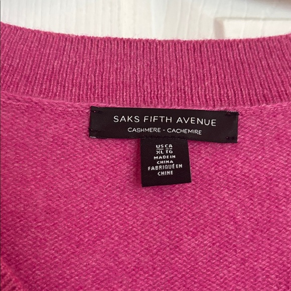 Saks Fifth Avenue Pink V-Neck Sweater Women’s Size XL - Picture 2 of 11